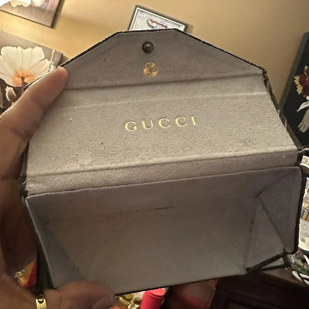 Preloved Authentic Gucci Eyeglass Sunglass Case Brown - Picture 2 of 15